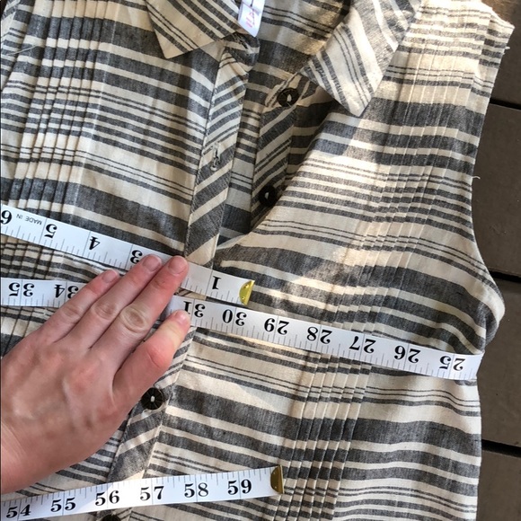 Striped dress - Picture 4 of 5